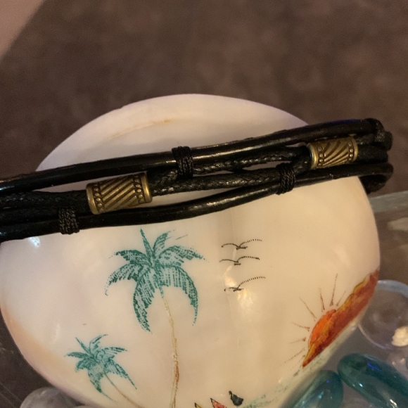 4 For $9 NEW Unisex Braided & Beaded Leather Bracelets - Picture 2 of 10